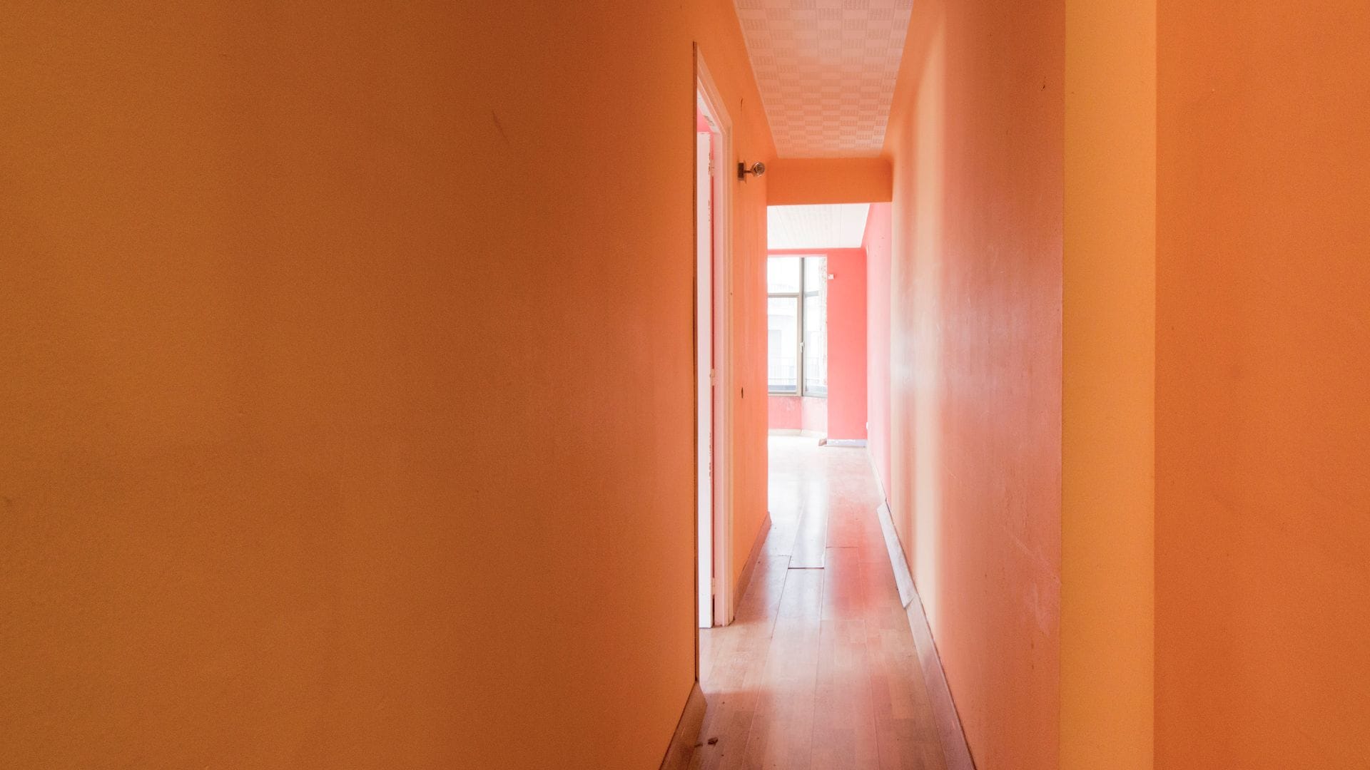 Pasillo antes de la reforma