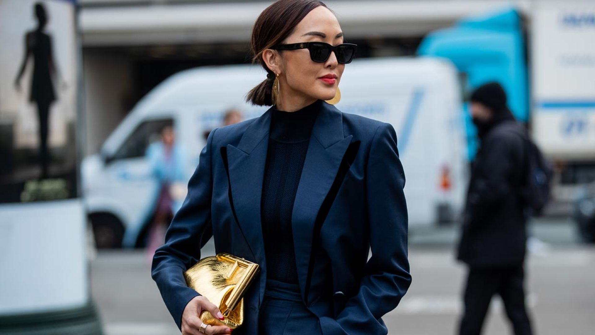 Los peinados fáciles para melena 'midi' o larga que transforman un look sencillo en el más especial