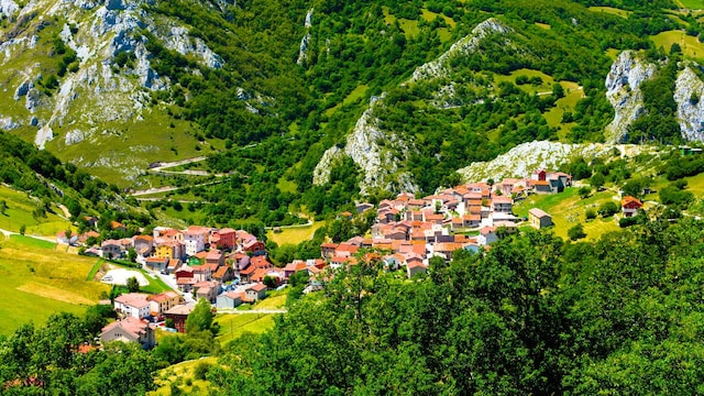 Pueblo de Sotres, en el Parque Nacional de Picos de Europa, Asturias