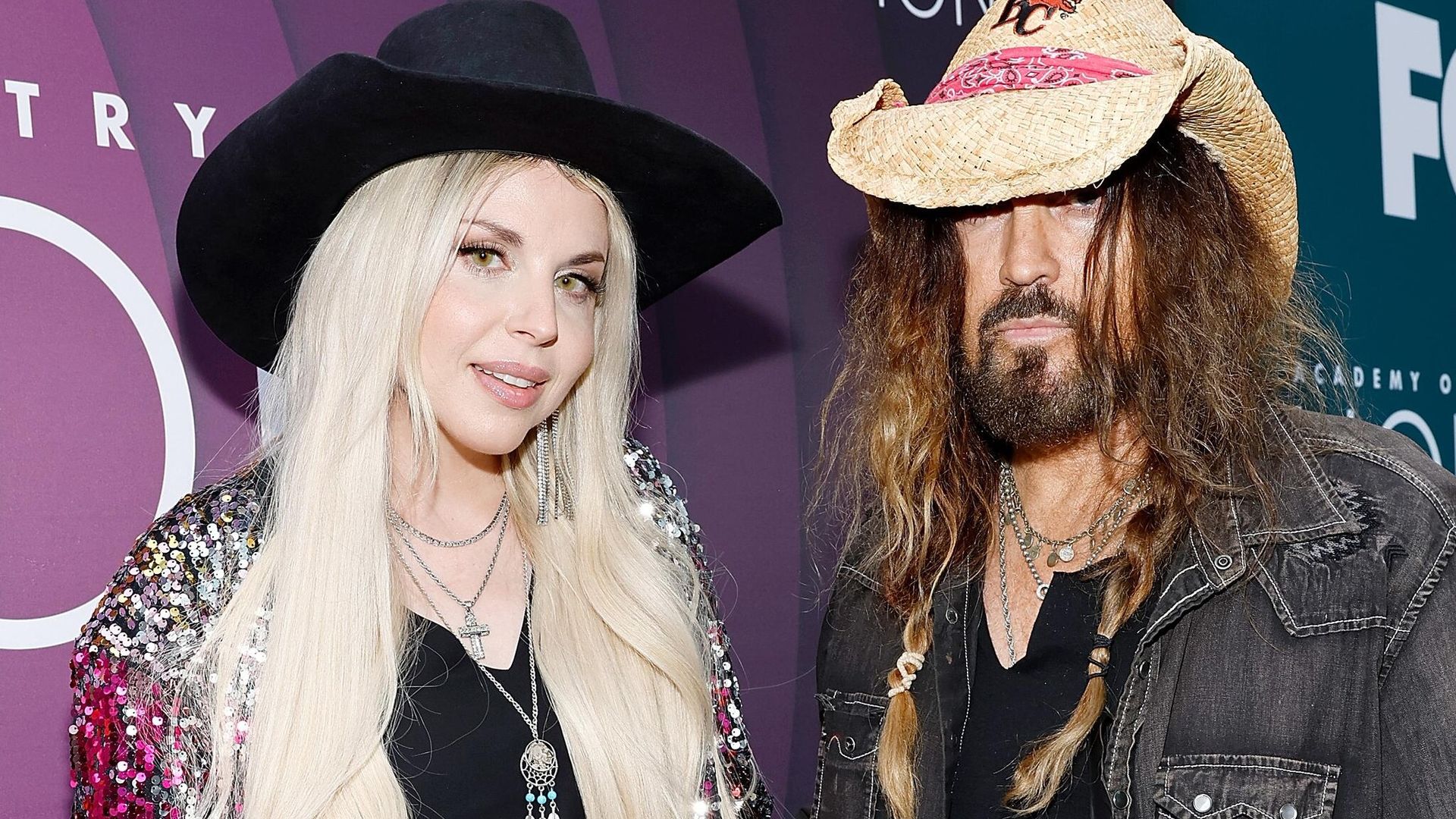 Tras 7 meses de matrimonio, Billy Ray Cyrus inicia los trámites de divorcio