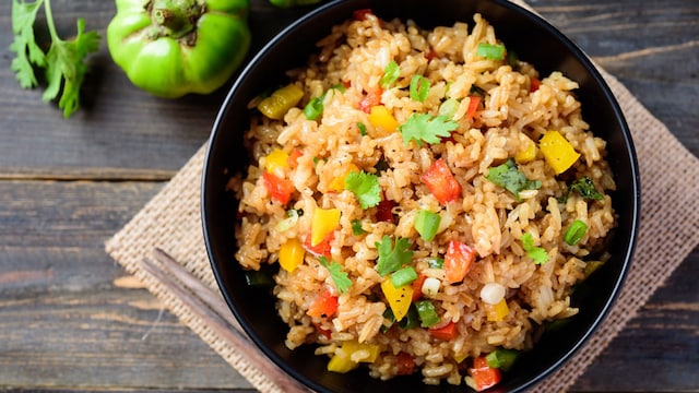 Arroz salteado con verduras