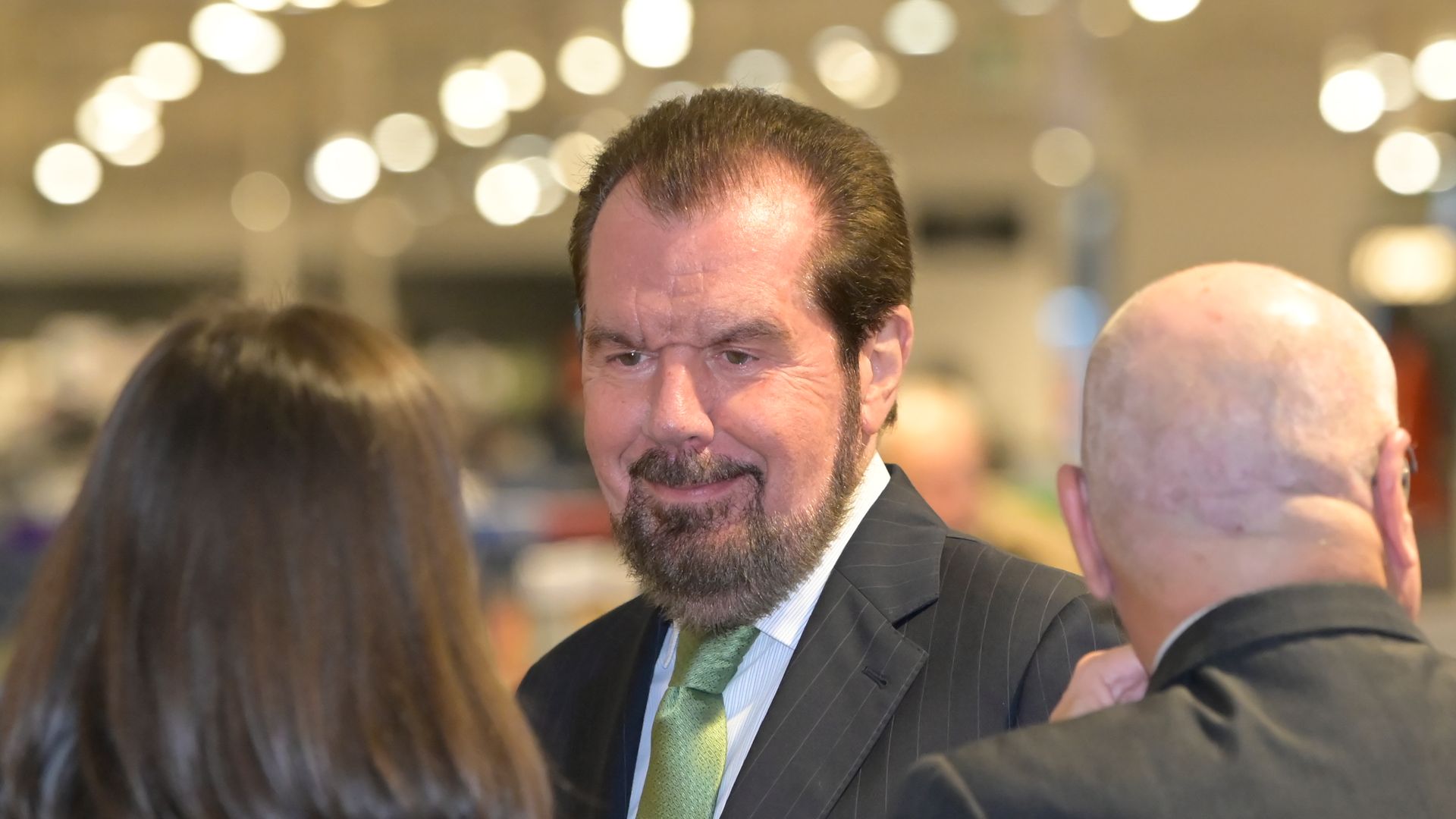 Jesús Ortiz, padre de la reina Letizia, rompe su norma de discreción para apoyar a un buen amigo