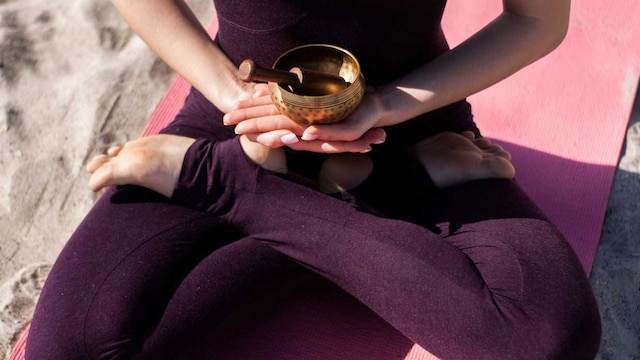 yoga cuenco tibetano