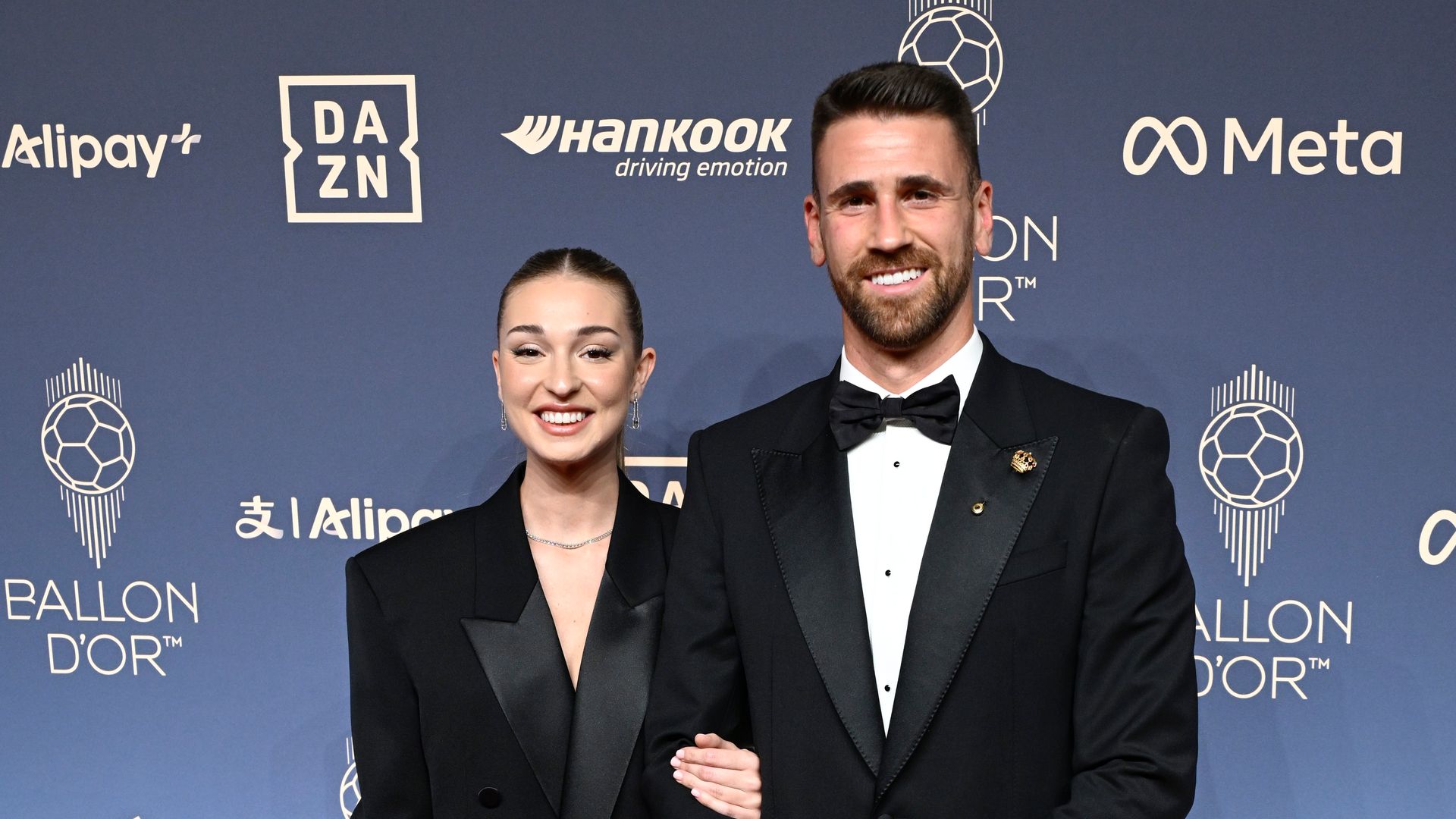 Unai Simón y su pareja