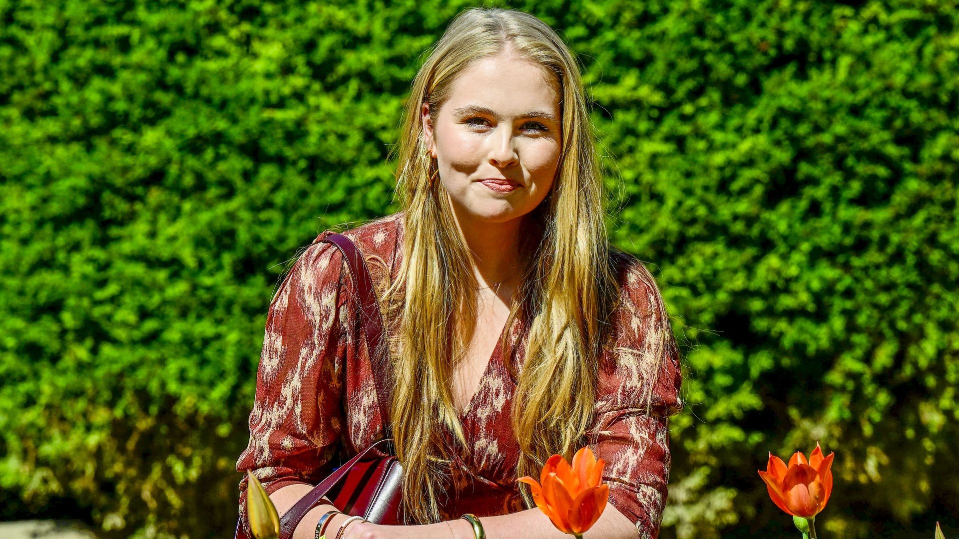 Escucha por primera vez a Amalia de Holanda hablando español