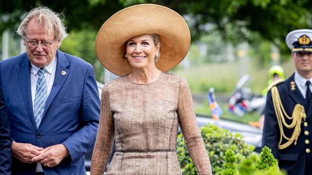 maxima paises bajos acto vestido