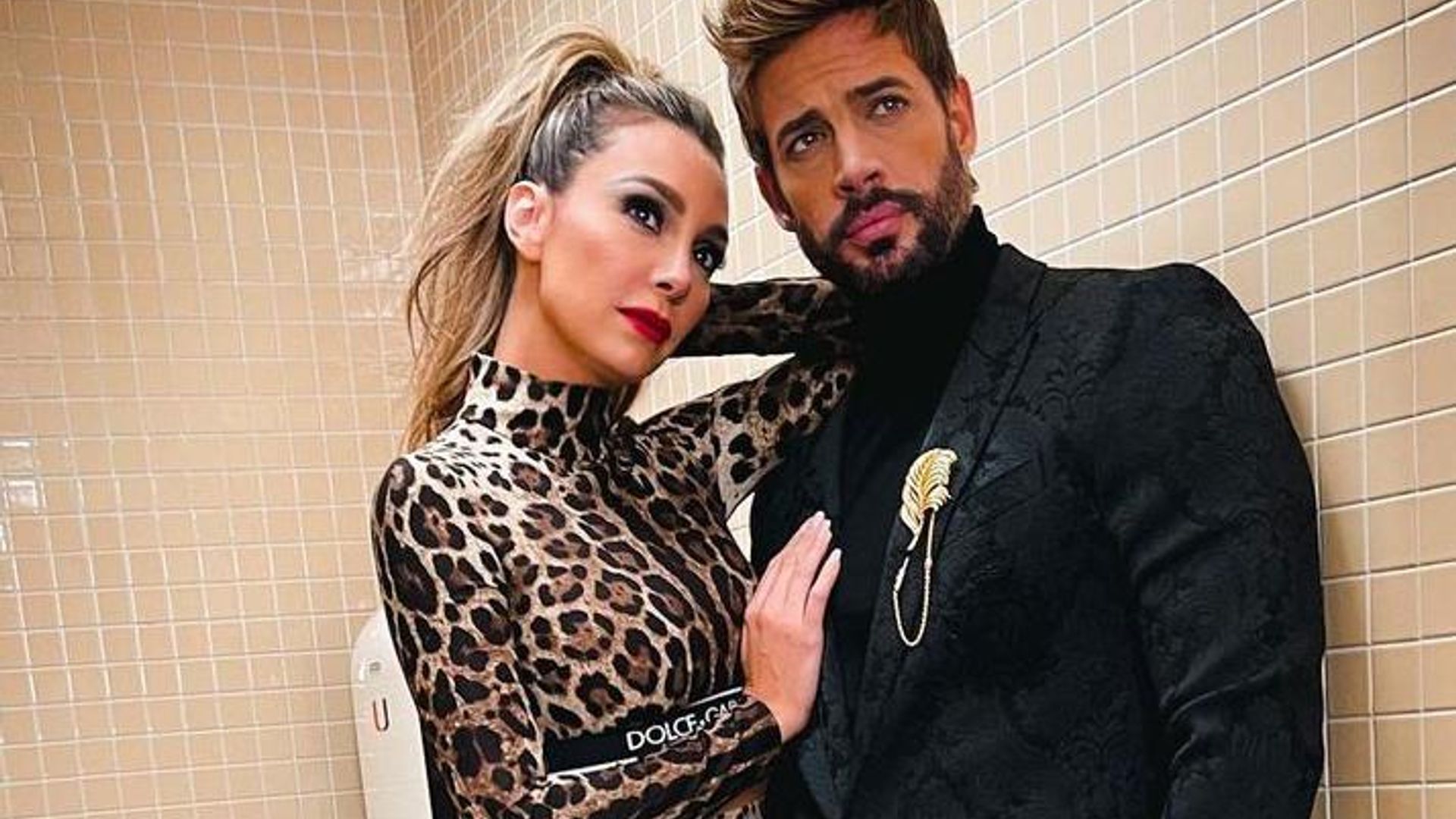 Tras su viaje a España, William Levy y Elizabeth Gutiérrez celebran juntos Thanksgiving