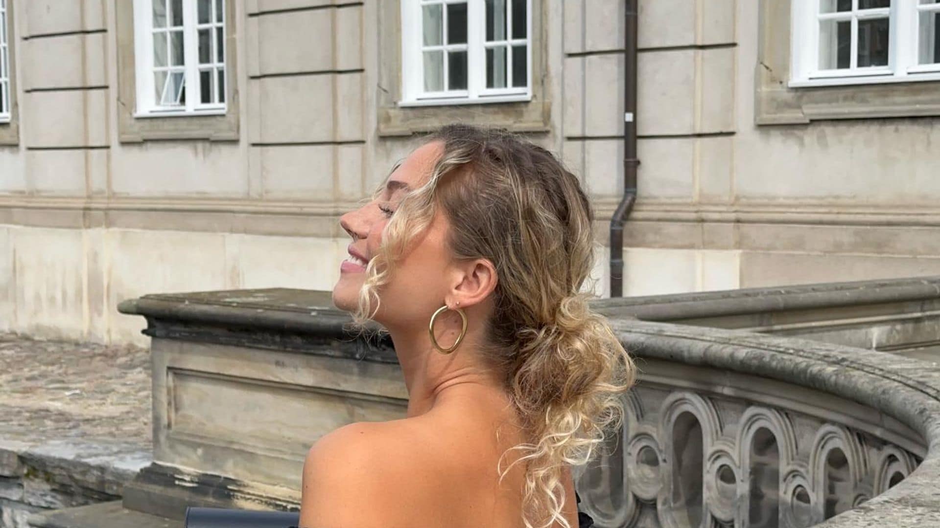 Adiós al encrespamiento: 12 peinados que definen y controlan el pelo rizado