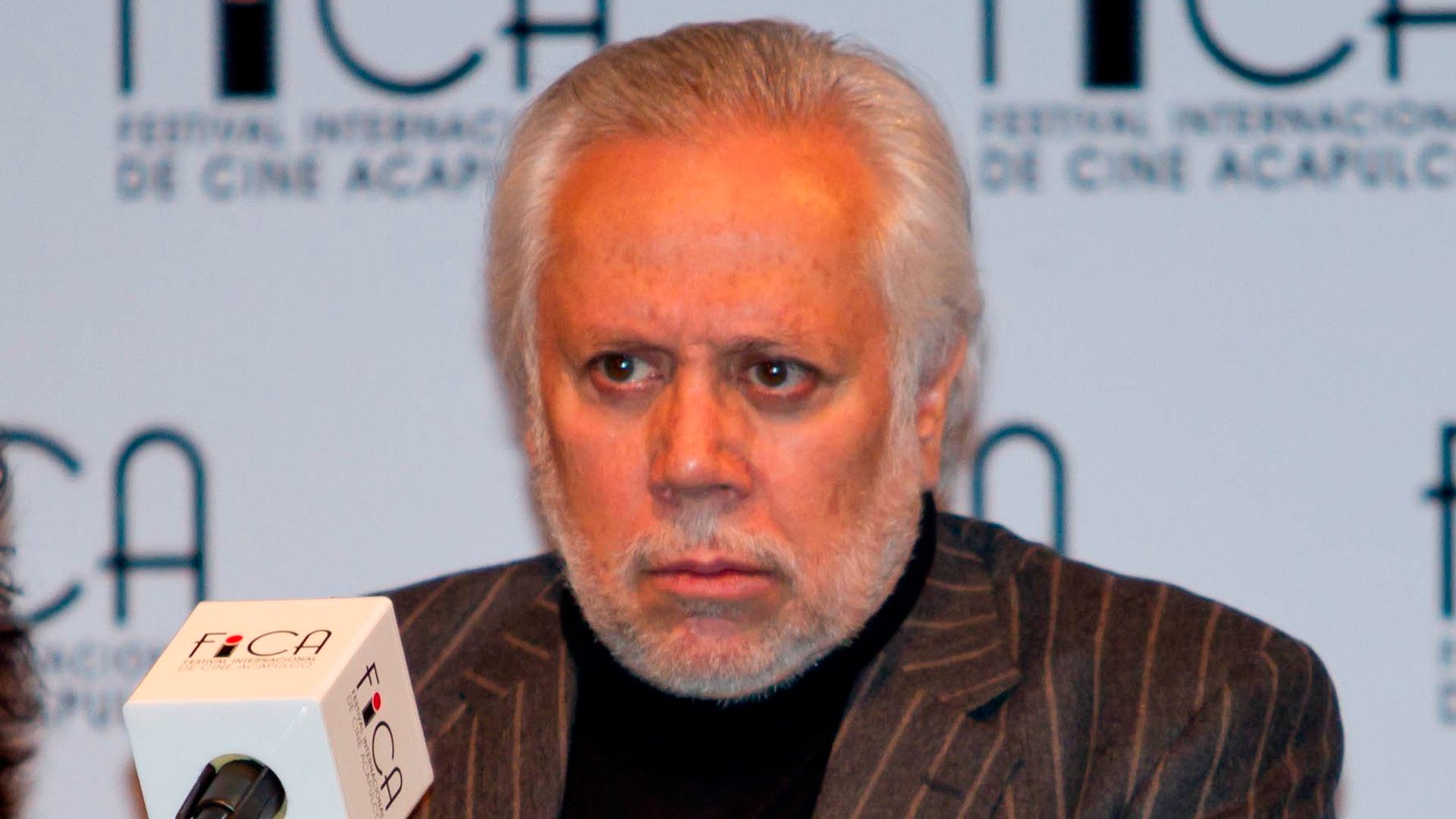 El productor Luis De Llano quien se ha visto envuelto en la polémica 