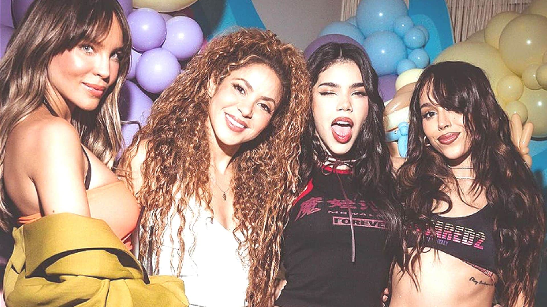 Shakira muestra los secretos fuera de cámara del videoclip de 'Soltera'