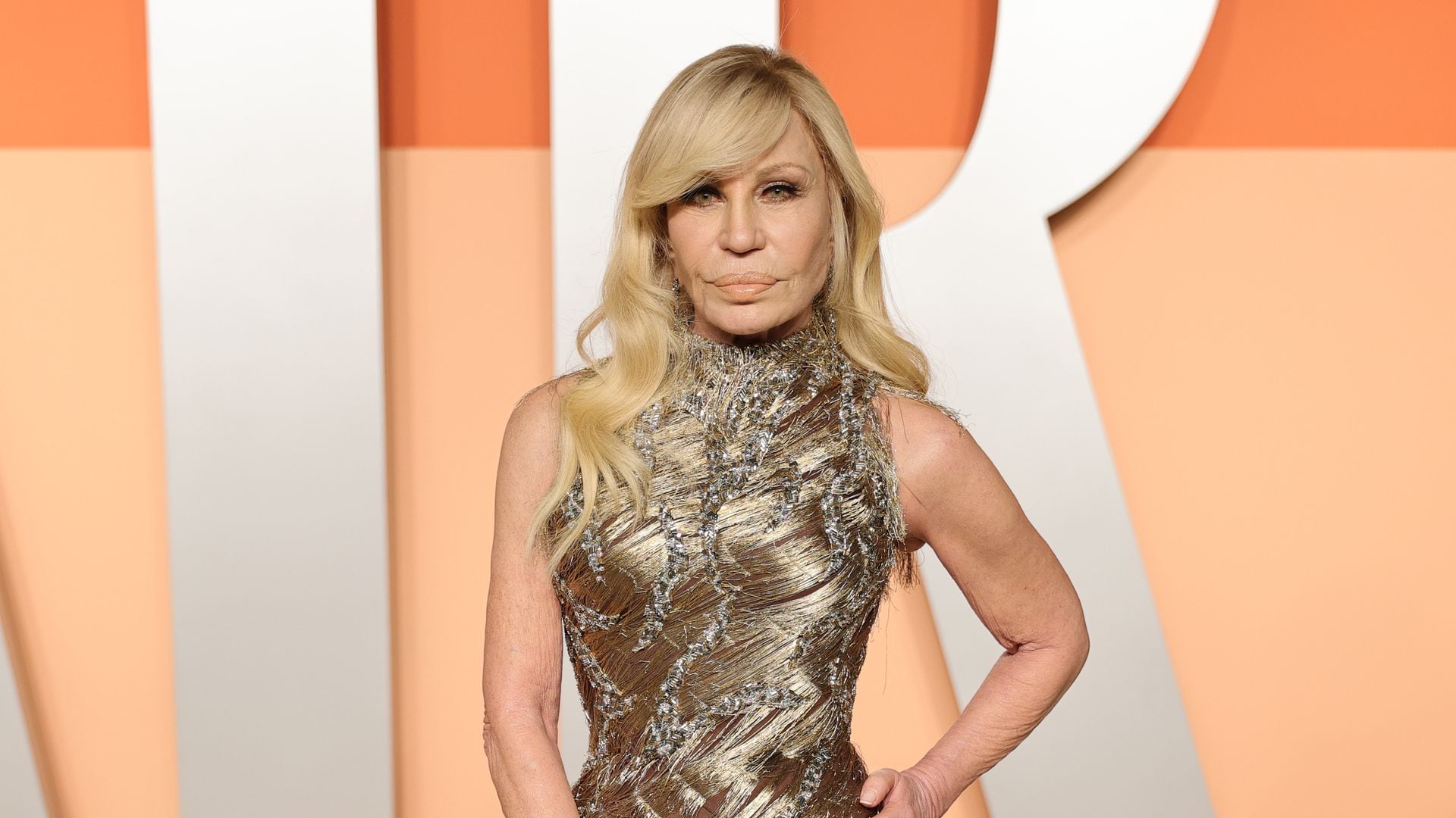 Donatella abandona la dirección creativa de Versace: todos los detalles