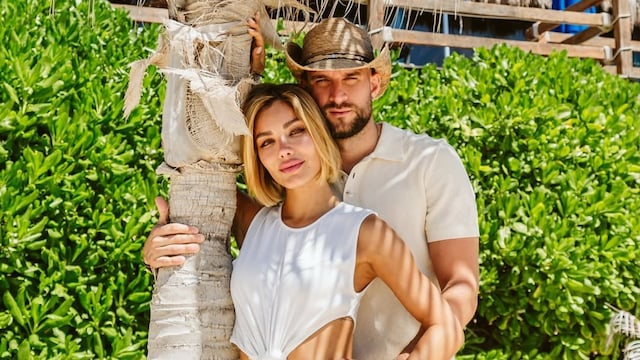 Aleska Génesis y Clovis Nienow 