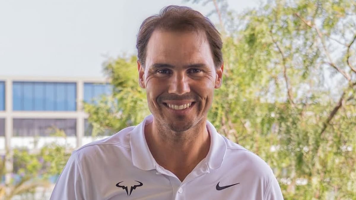 Rafa Nadal recibe una ovación histórica en Son Moix: el extenista ha sido distinguido con el primer Dimoni d Honor
