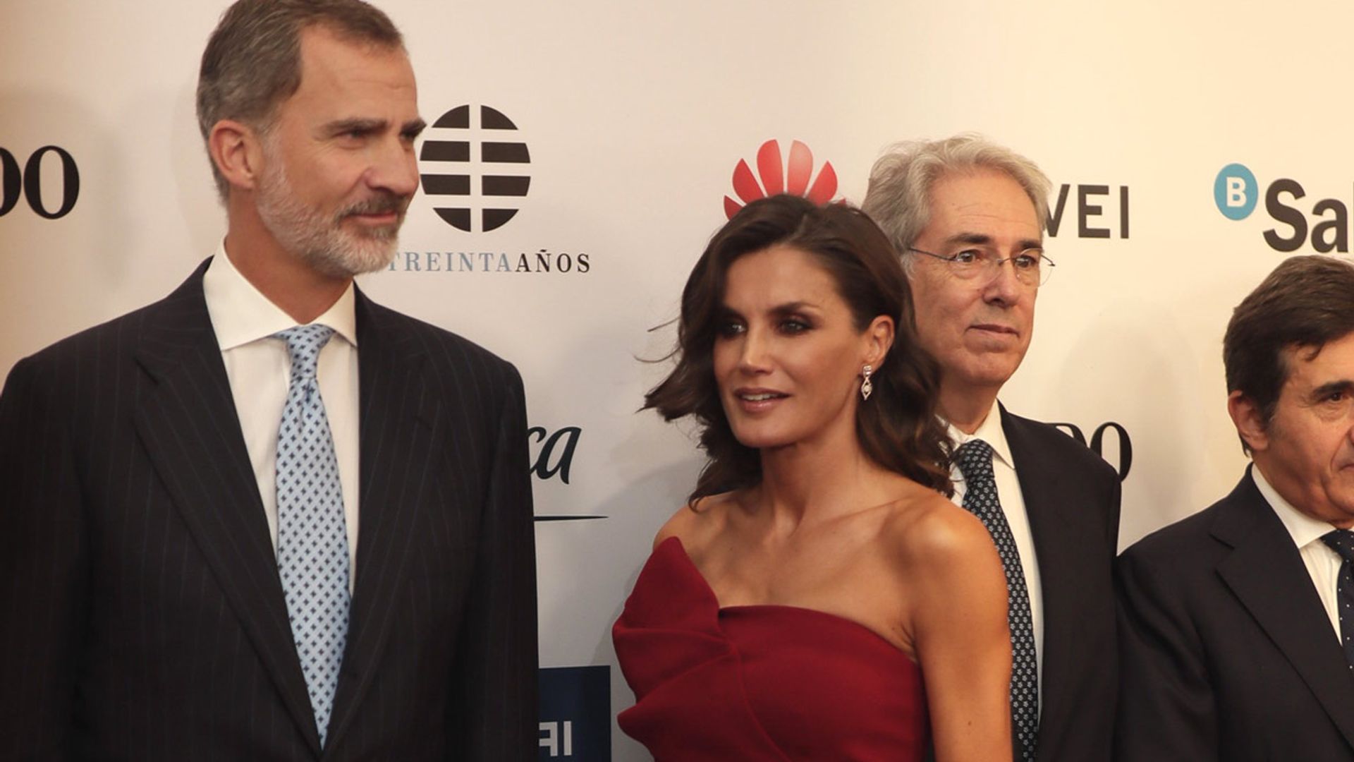Doña Letizia revive su época de periodista en una noche entre excompañeros de profesión