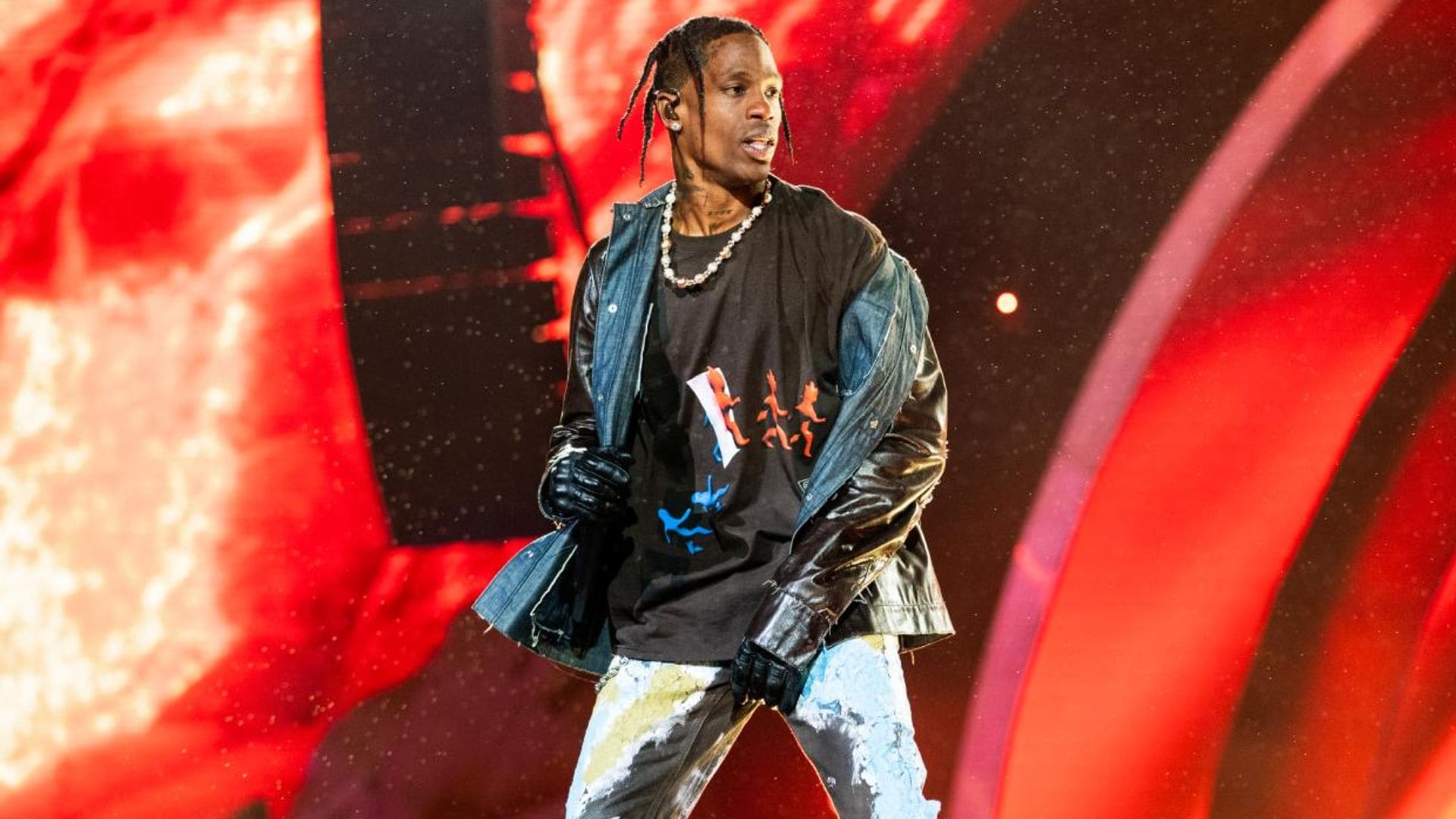 Tragedia en un concierto de Travis Scott: al menos ocho personas fallecidas y decenas de heridos en una avalancha