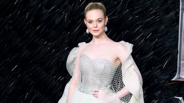 elle fanning 1t