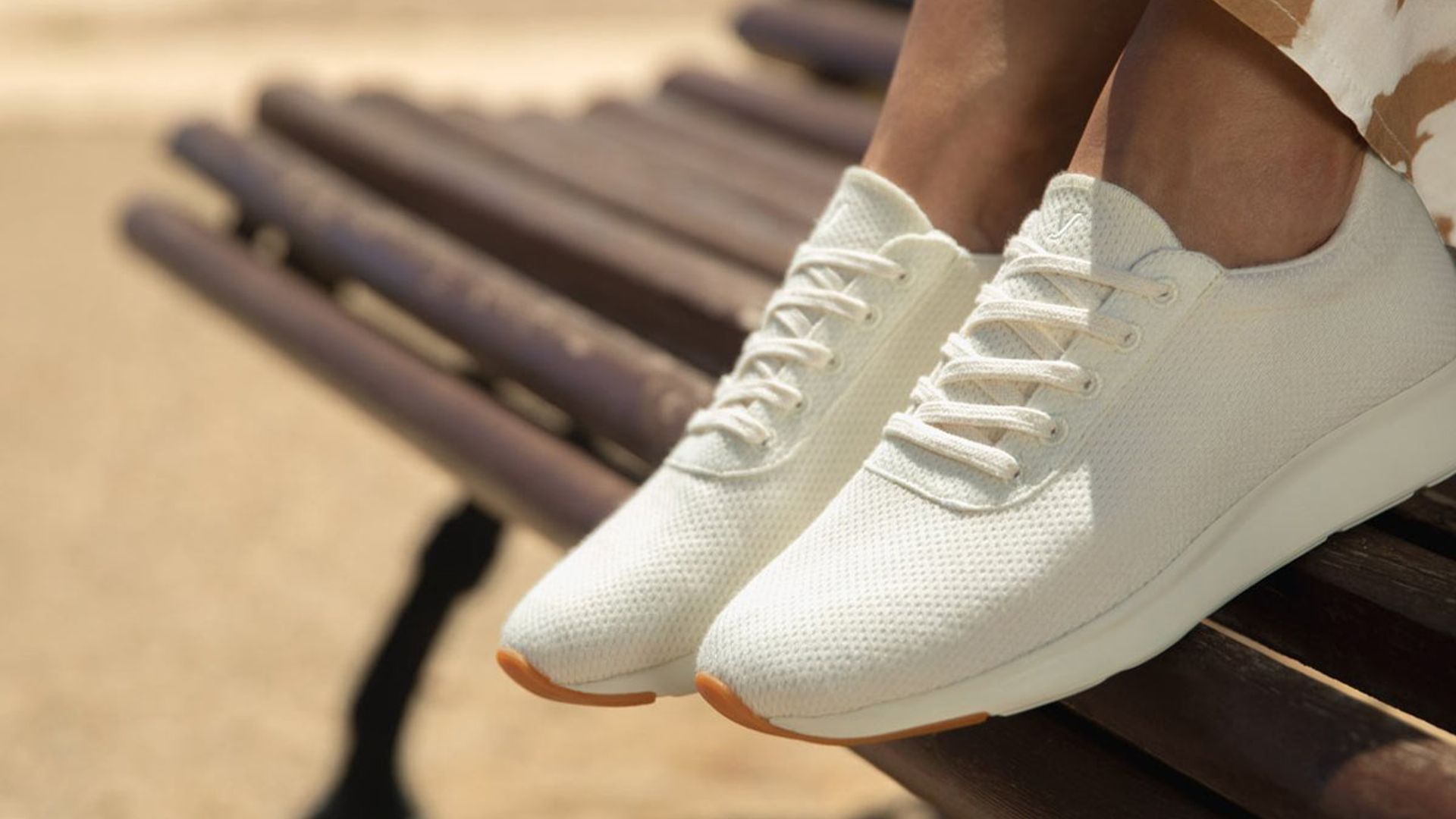 Transpirables, ligeras y sostenibles: compra ya zapatillas de bambú más bonitas de la temporada