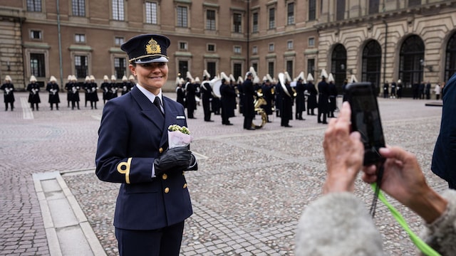 Victoria de Suecia en el día de su onomástica, el día de su nombre 2025