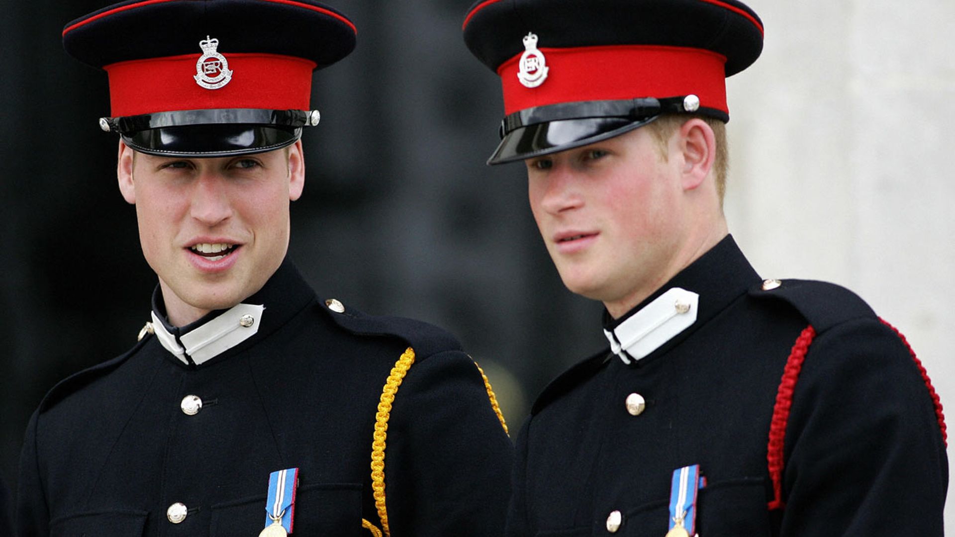 El motivo por el que los 'royals' no llevarán uniforme militar en el funeral del duque de Edimburgo (y tiene que ver con Harry)