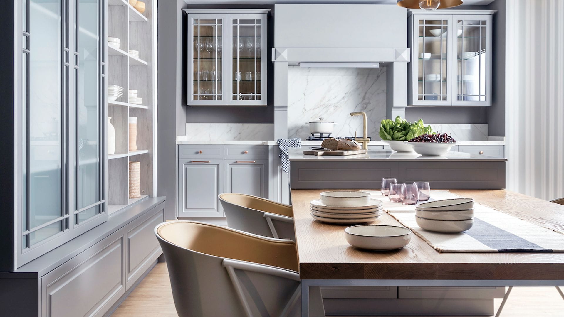 Usos de la isla de cocina: 7 ideas que te convencerán para instalar una