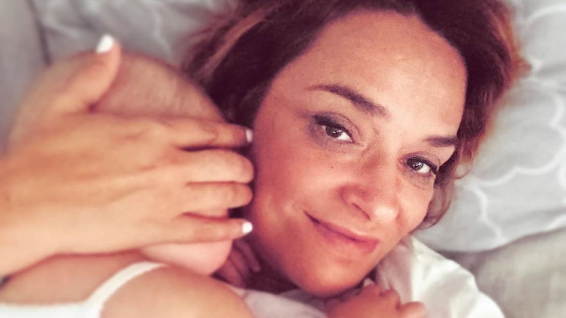 'No voy a ligar en años, ni falta que me hace', la simpática foto de Toñi Moreno y su hija