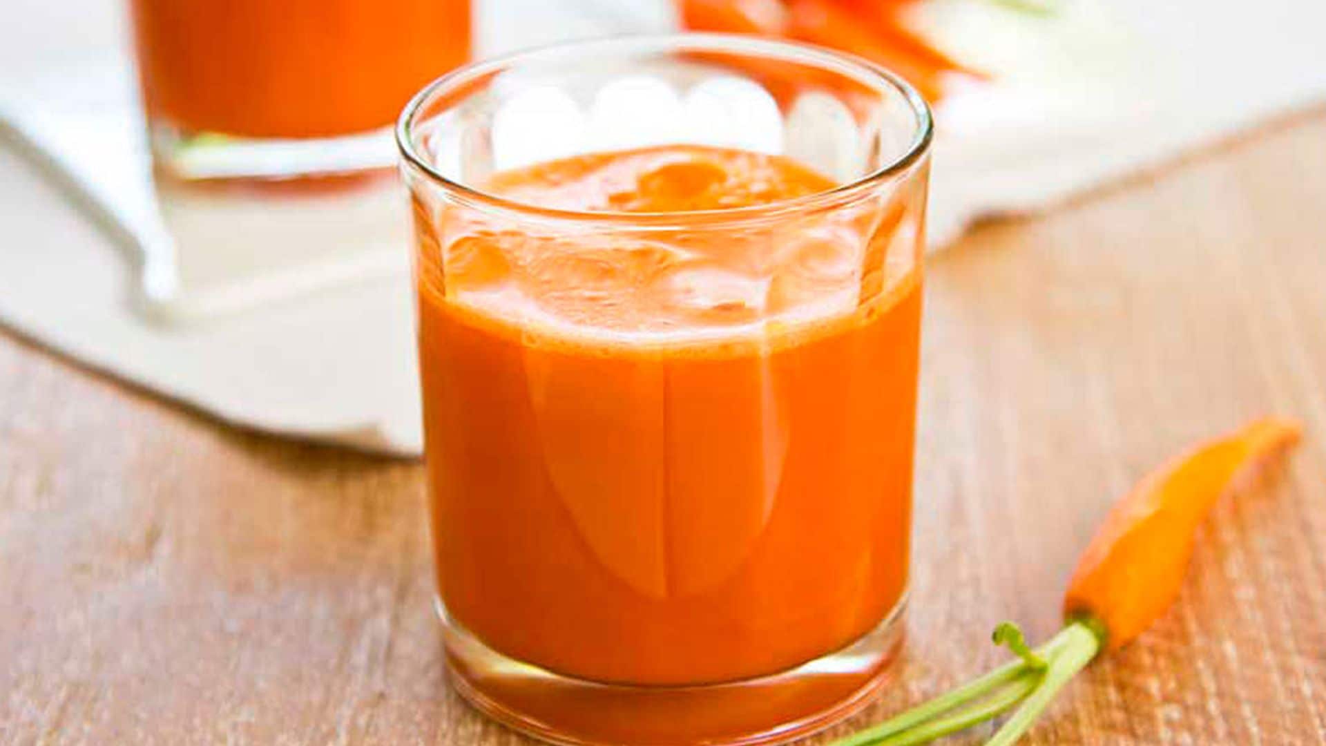 Zumo de zanahoria, calabaza y apio, fuente de vitaminas y nutrientes