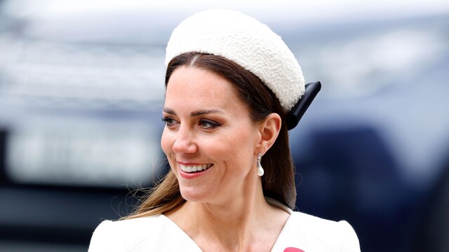 Kate Middlenton attends the Anzac Day Service of Commemoration and Thanksgiving at Westminster Abbey on April 25, 2022 in London, England