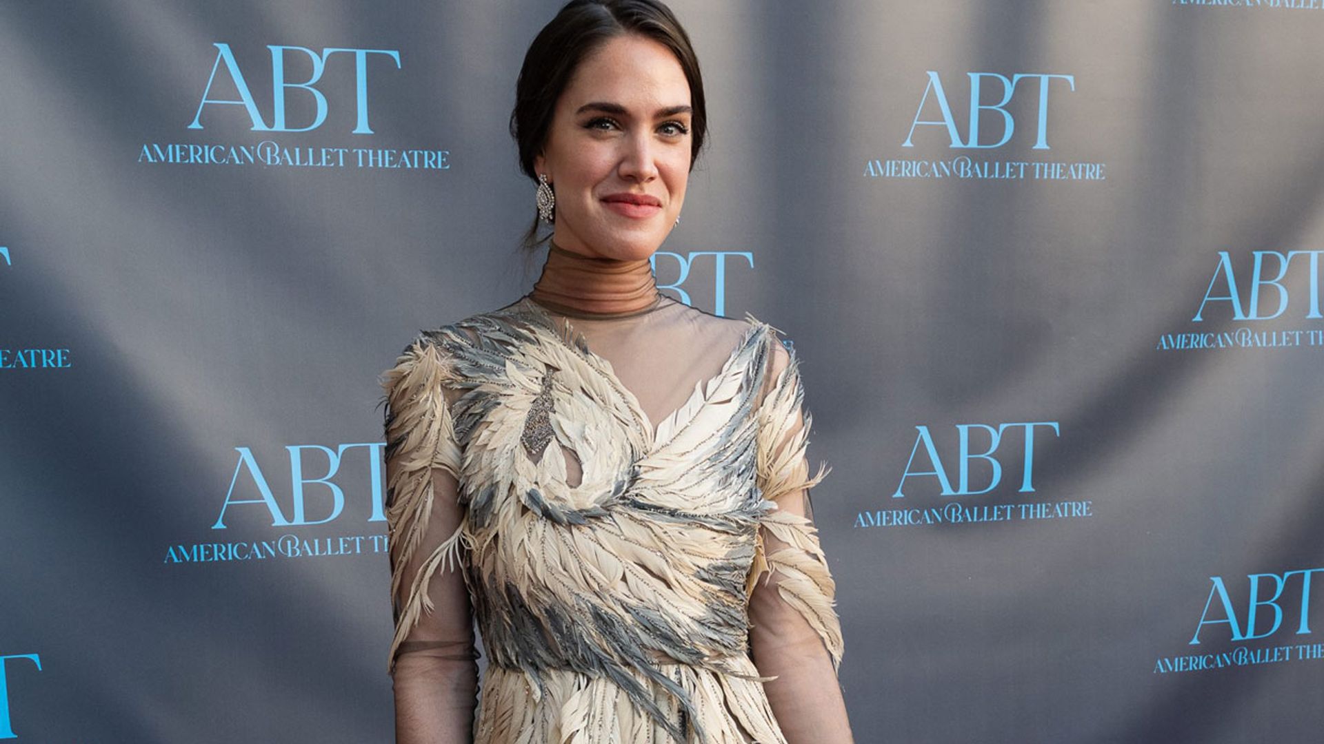 Julia Loomis, la socialité que rescató el vestido 'ave fénix' de Rania de Jordania