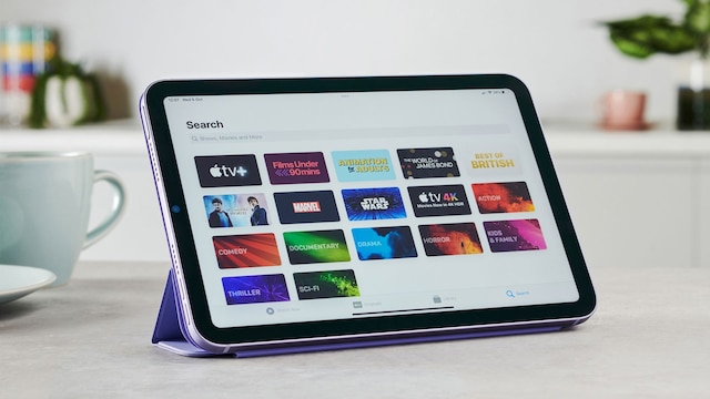 Un iPad Mini sobre una encimera