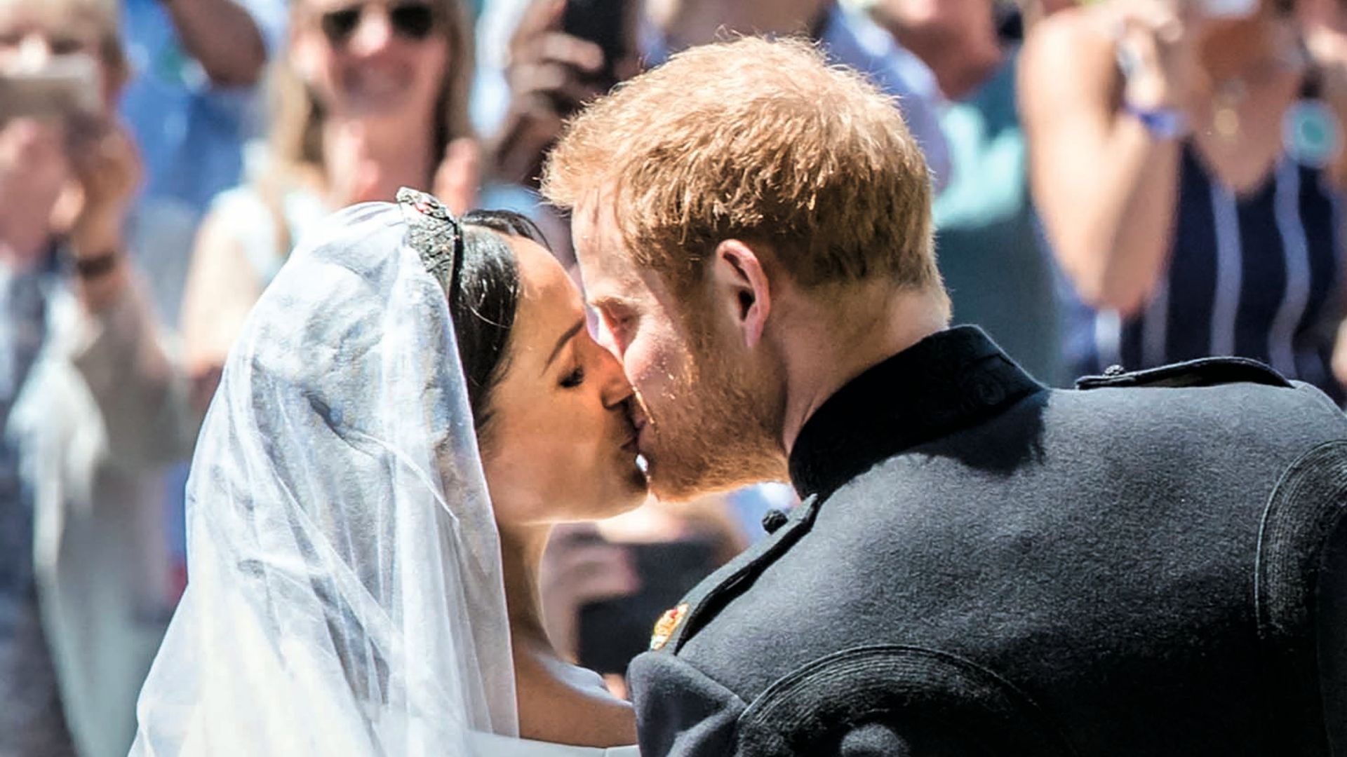 Meghan Markle y
Harry