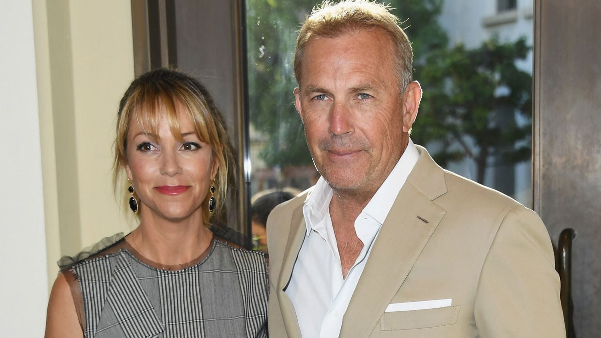 Kevin Costner y su ex Christine llegan a un acuerdo de divorcio con una firme condición