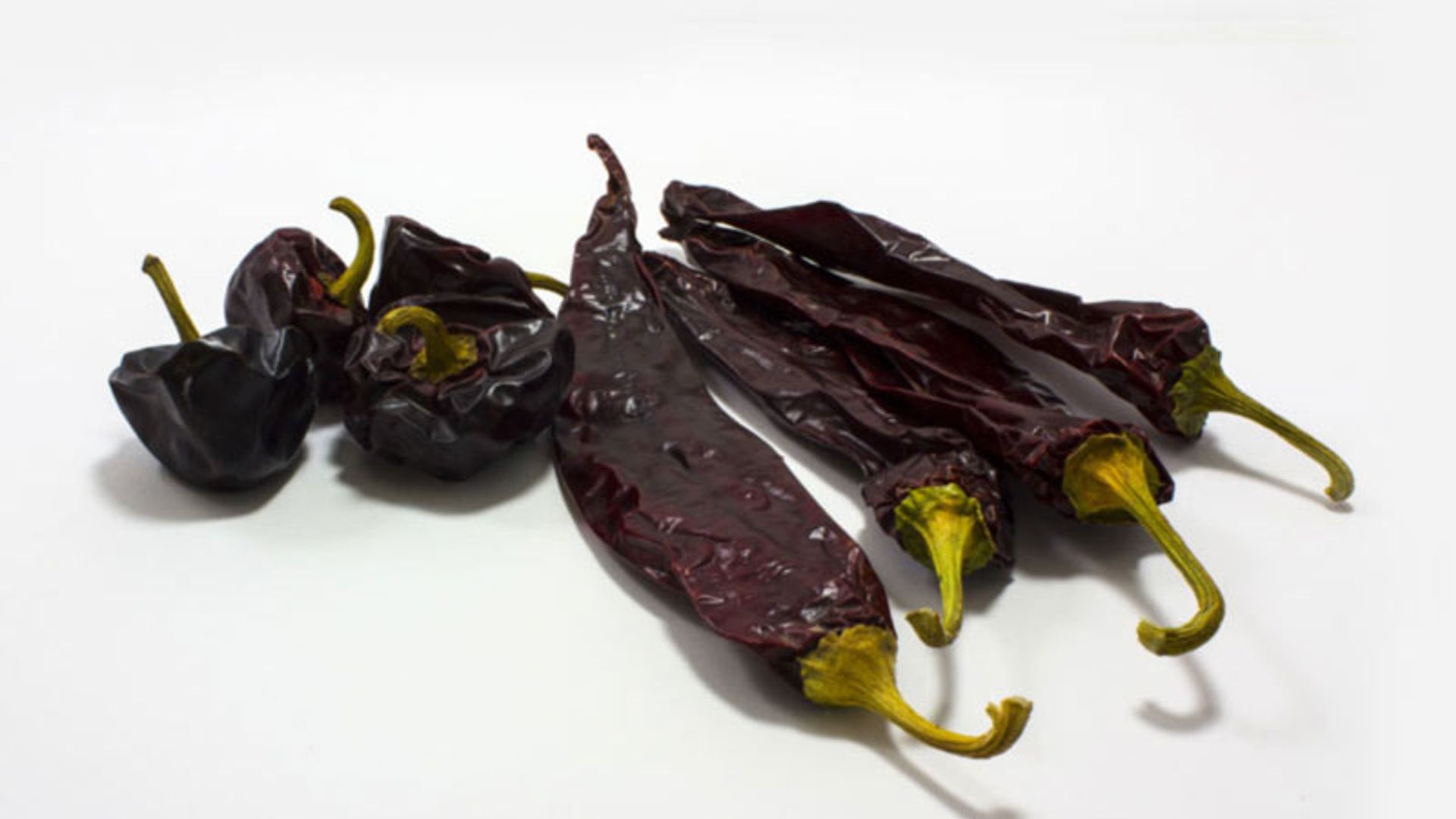 ¿Sabes en qué se diferencian el pimiento choricero y la ñora?