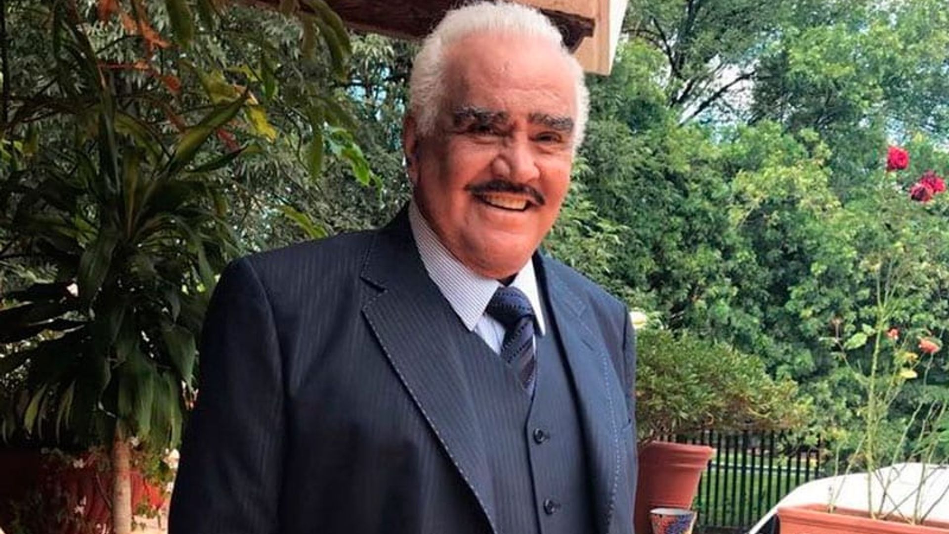 El nuevo parte médico de don Vicente Fernández reporta importante evolución en su estado de salud