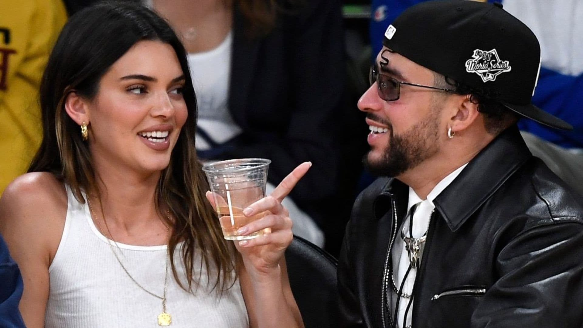 Kendall Jenner y Bad Bunny derrocharon amor en el concierto de Drake