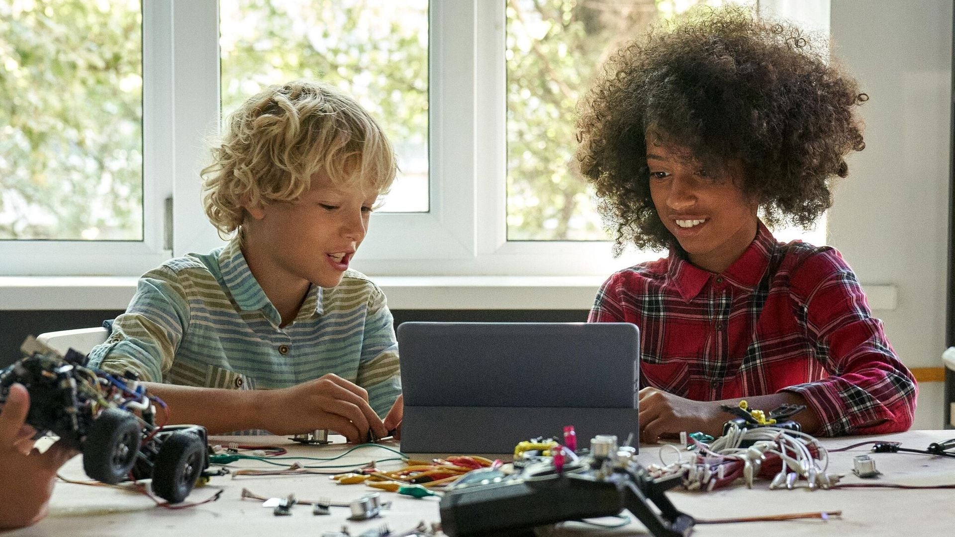 ¿Sabes en qué consiste la gamificación robótica educativa?