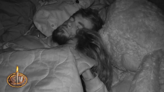 Anita y Montoya se reconcilian tras una bronca en Supervivientes 