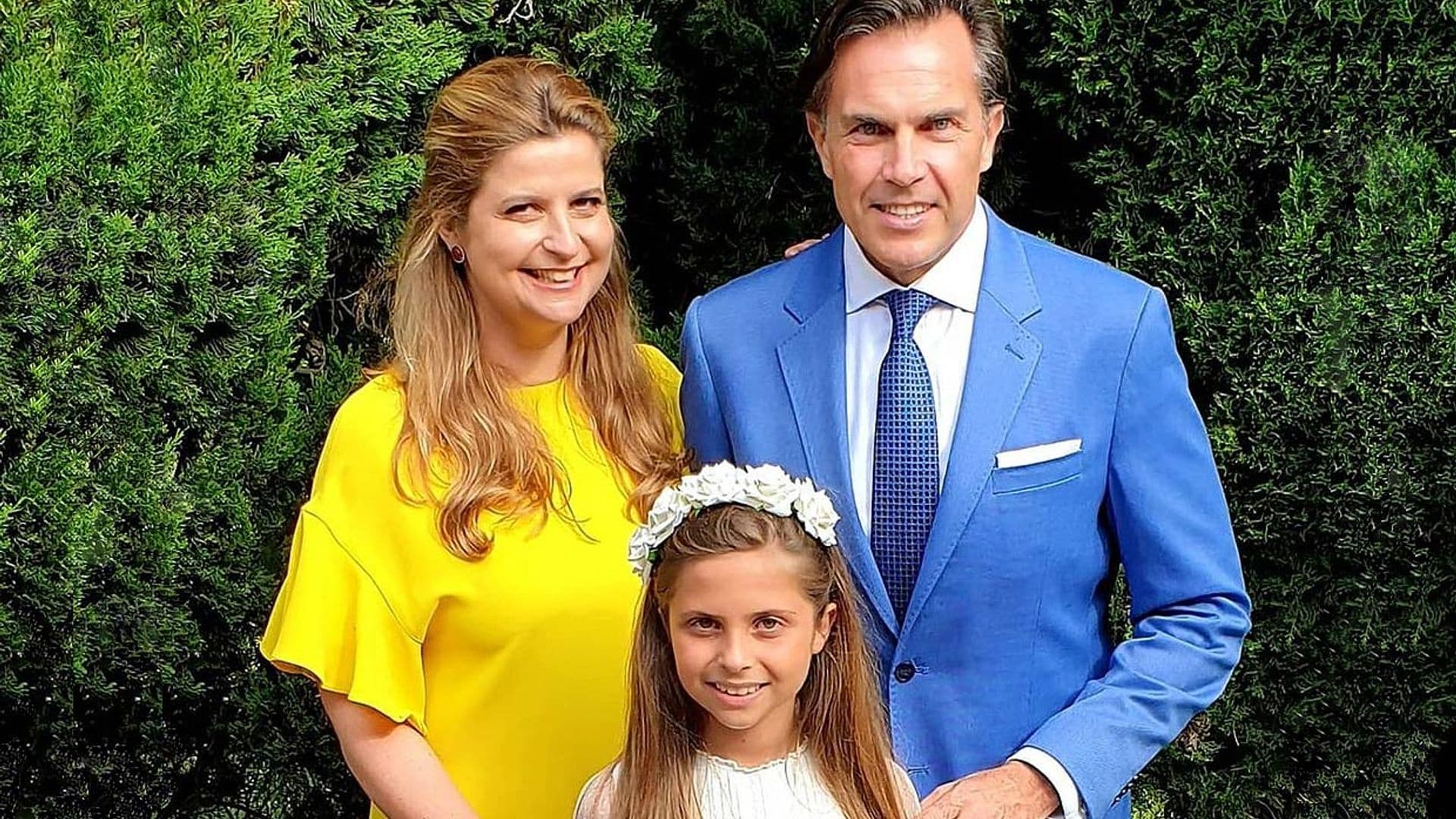 Isabelle de Orleans, ahijada de Felipe VI, celebra su primera comunión
