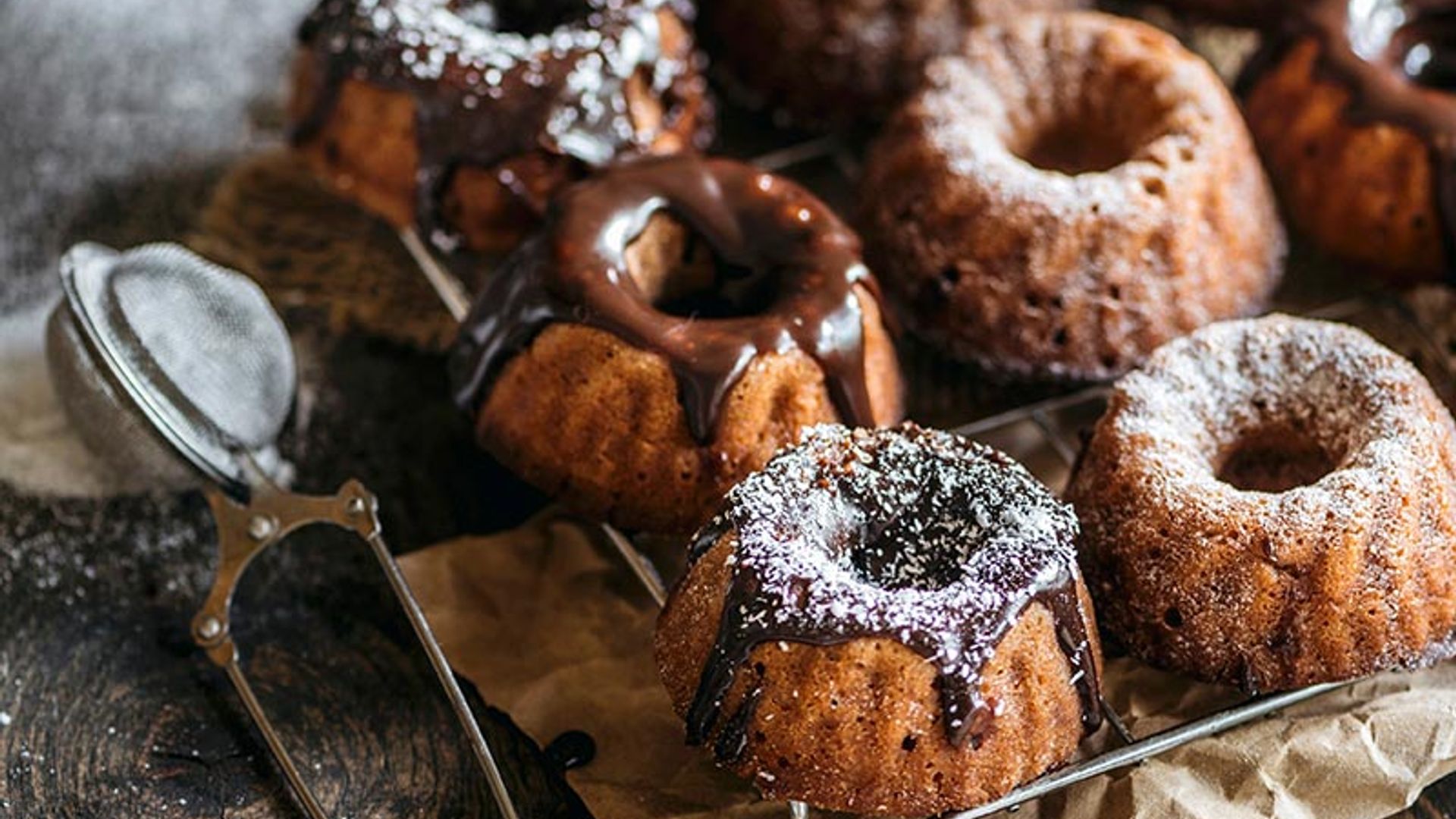 Mini bundt cakes