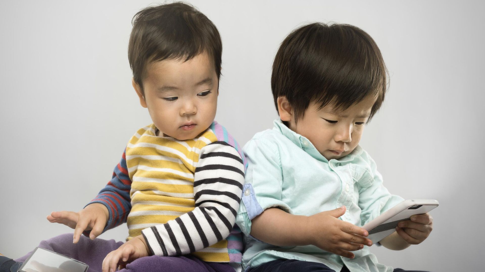 ‘¿Por qué mi hijo copia a otros?’ La etapa de la imitación y su papel en el desarrollo del niño