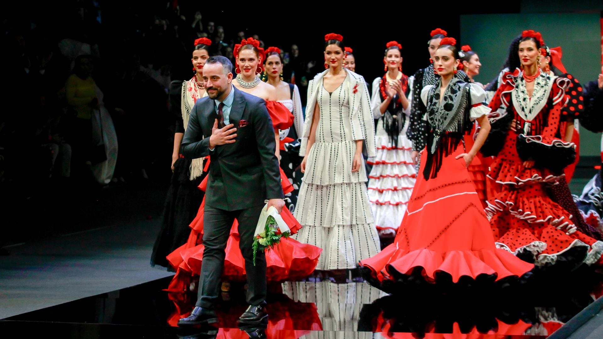 Bienal en el Teatro Flamenco de Madrid, Showroom Moda Flamenca