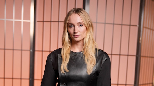 Sophie Turner en el desfile de Saint Laurent