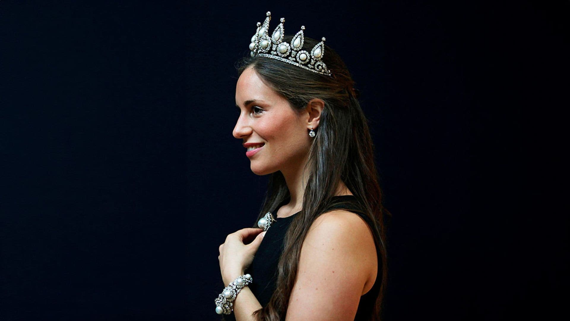 ¿Qué tiara familiar llevará Olivia Henson en su boda con el duque de Westminster este viernes?
