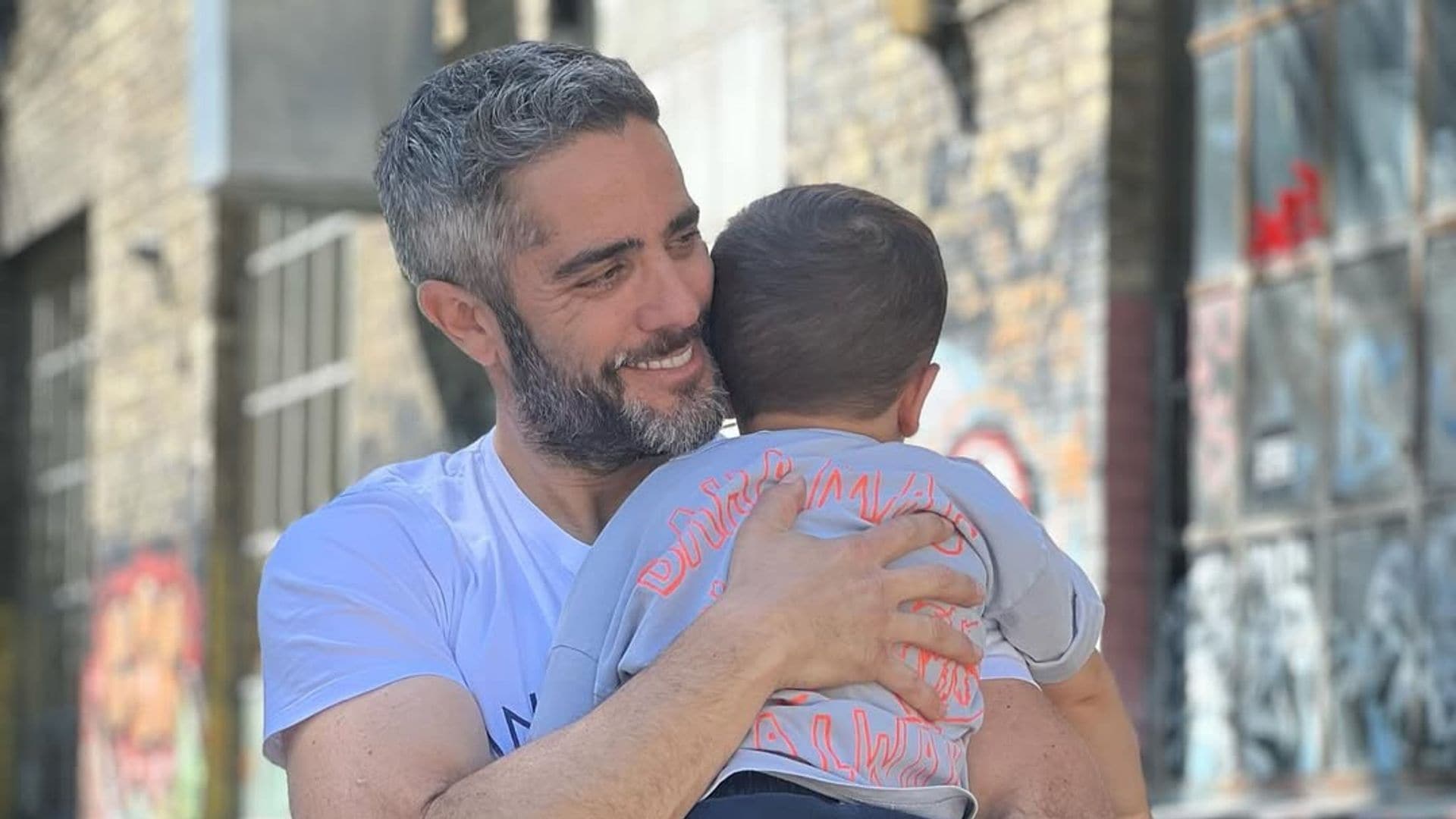 Las conversaciones de Roberto Leal con su hijo Leo, de 4 años, con las que te morirás de risa