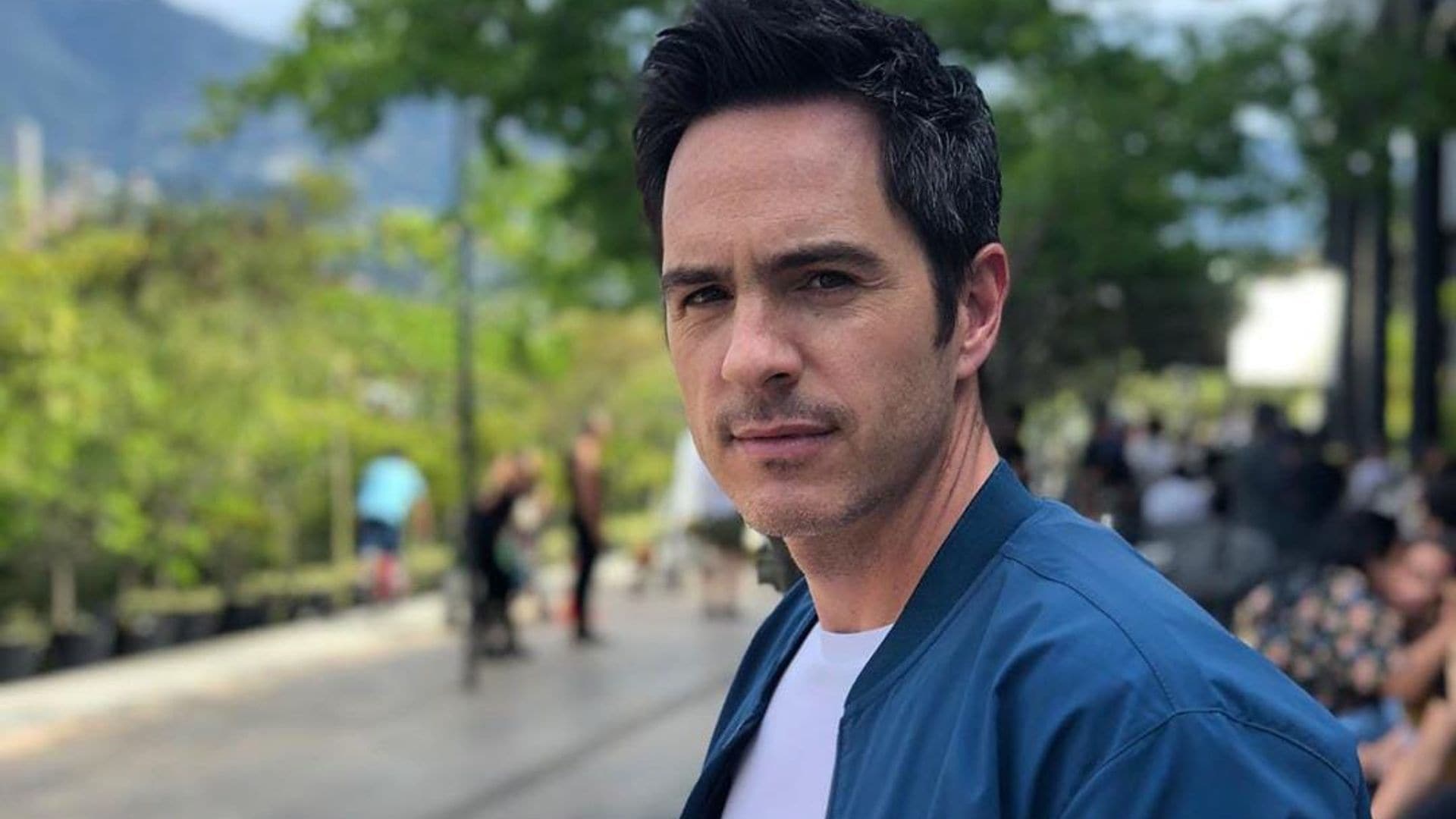 Mauricio Ochmann felicita a José Eduardo Derbez por su próxima paternidad