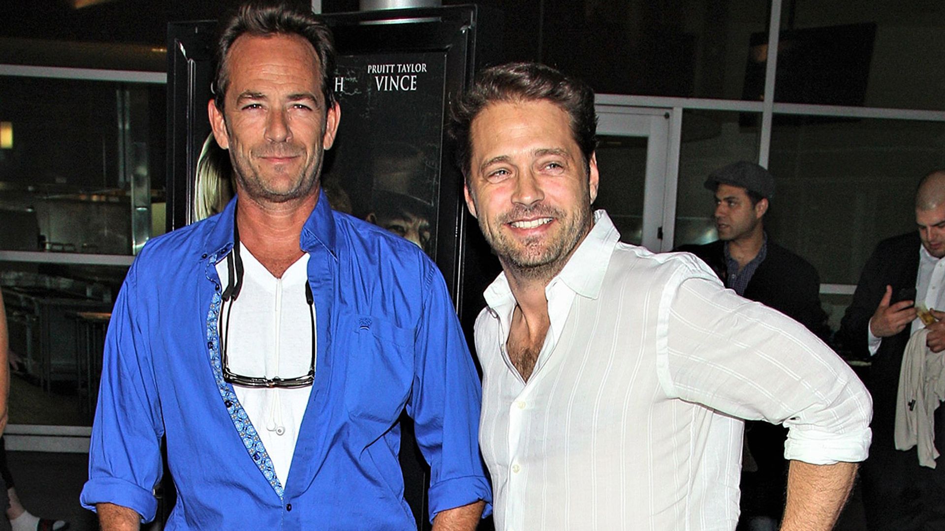 El emotivo recuerdo de Jason Priestley y Shannen Doherty a Luke Perry el día que habría cumplido 55 años