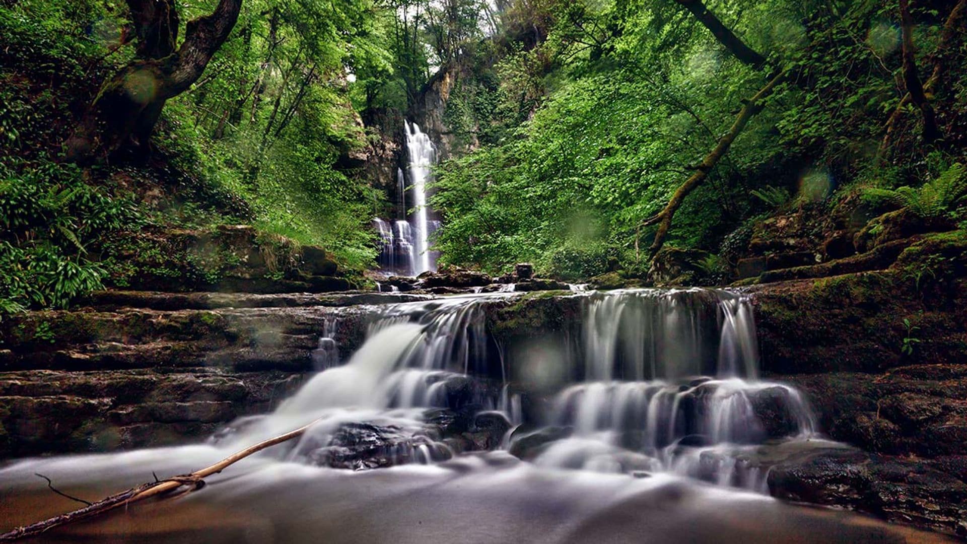 La cascada de Las Pisas, un espectáculo de agua en el norte de Burgos