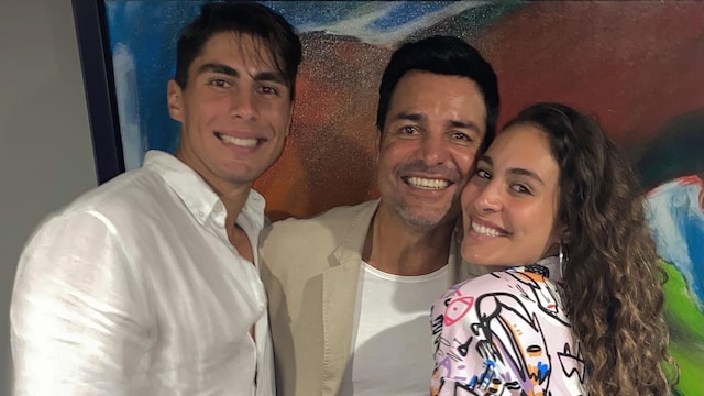 Chayanne con sus hijos Isadora y Lorenzo Figueroa.