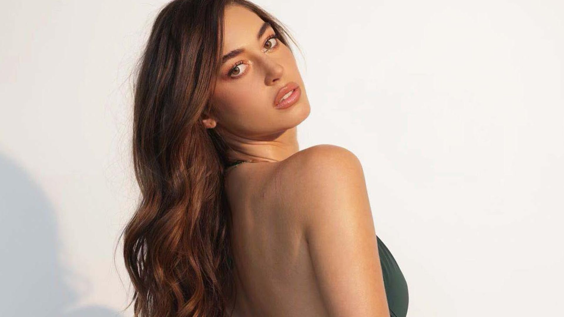 Mariana Downing, Miss República Dominicana, responde a las críticas por no dominar el español