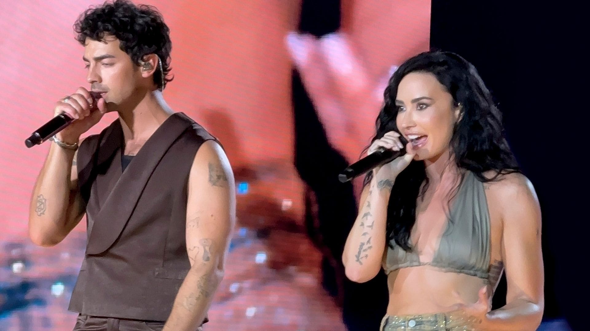 El inesperado reencuentro de Demi Lovato y Joe Jonas reviviendo 'Camp Rock' juntos 15 años después de su ruptura