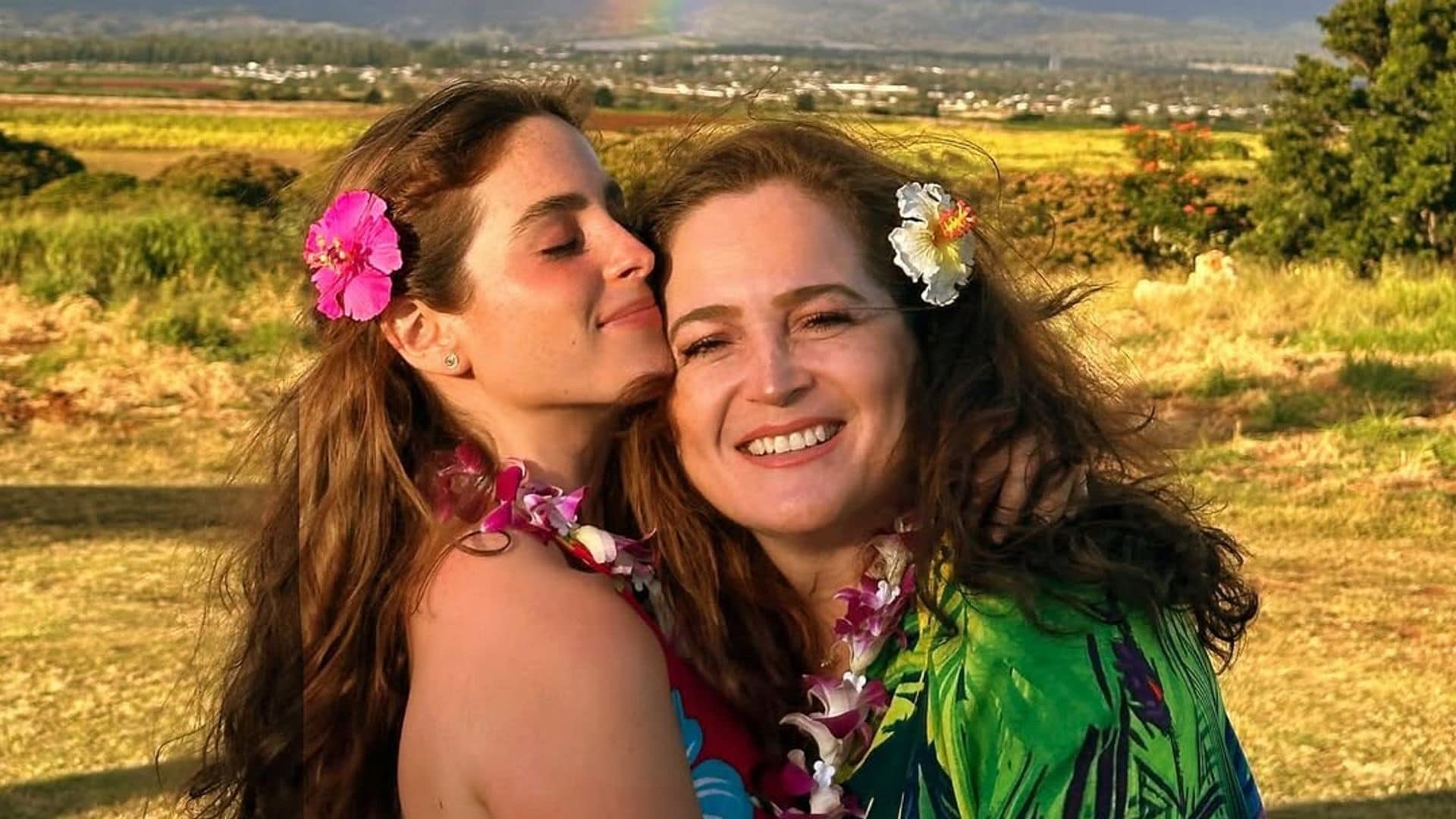 Fátima Bosch, Miss Universe, con su mamá